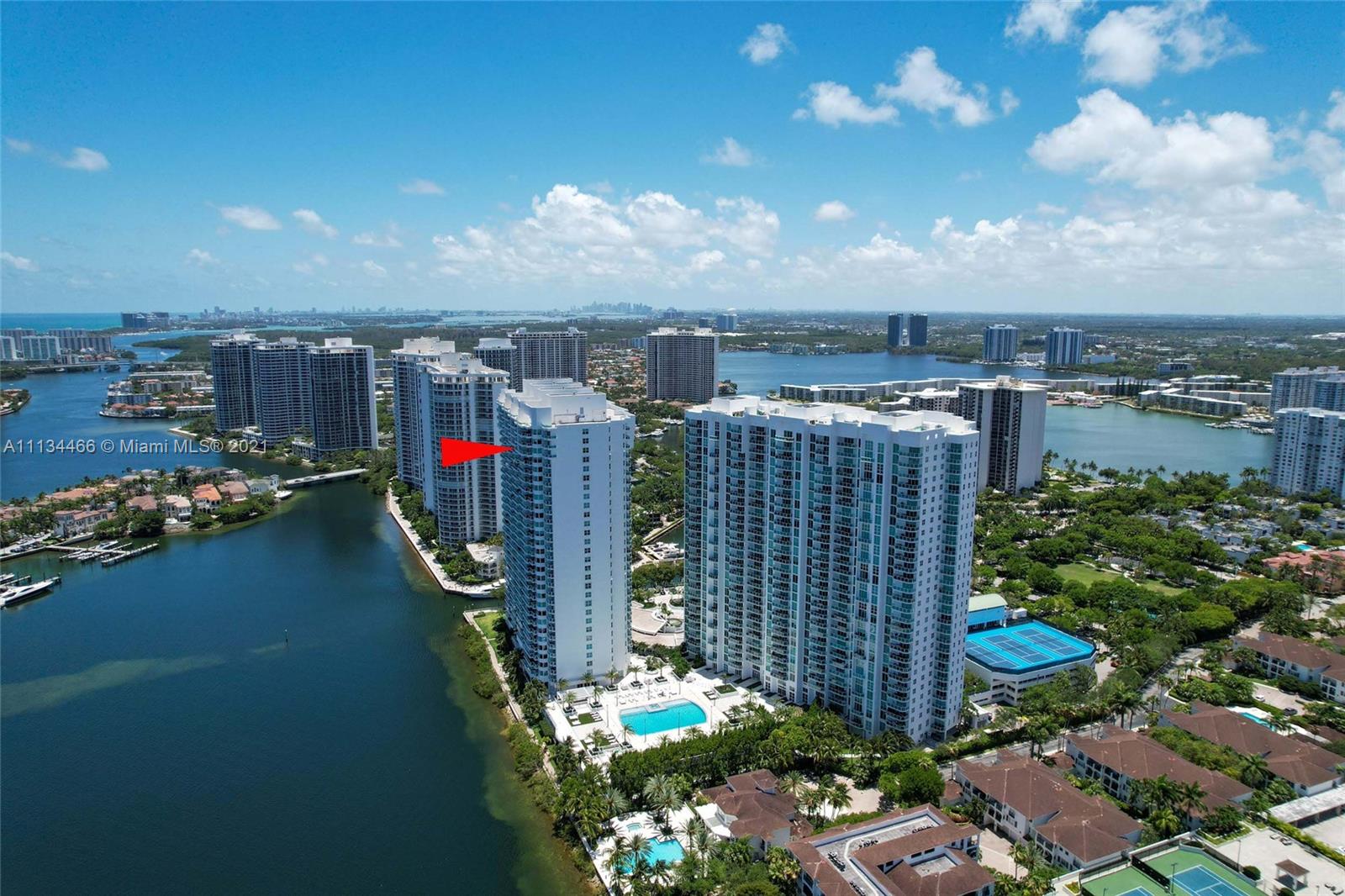 THE PENINSULA CONDO Condos For Sale and Rentals HQ Realty